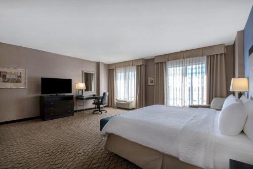 holiday inn detroit metro airport by ihg