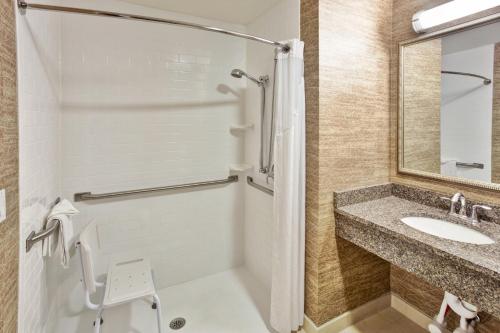 holiday inn detroit metro airport by ihg