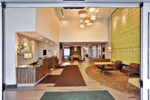 holiday inn detroit metro airport by ihg
