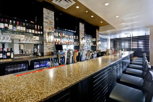 holiday inn detroit metro airport by ihg