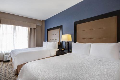 holiday inn detroit metro airport by ihg