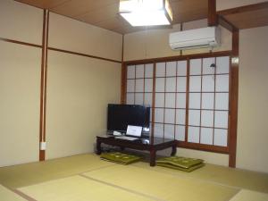 Yamabe Hotel,Nara>>Kadoma,2.5 star