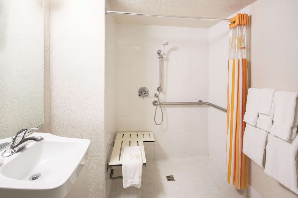 howard johnson by wyndham sacramento downtown