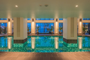 Hotel Monterey Okinawa Spa & Resort,Ishikawa>>Central Okinawa,5 star