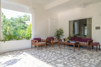giri sadan home stay