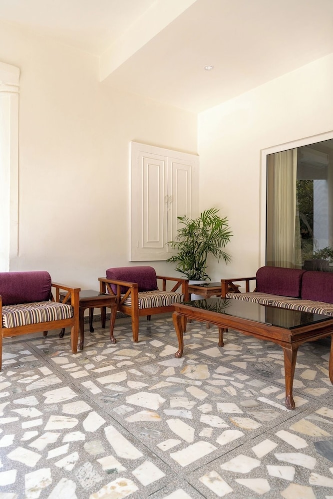 giri sadan home stay