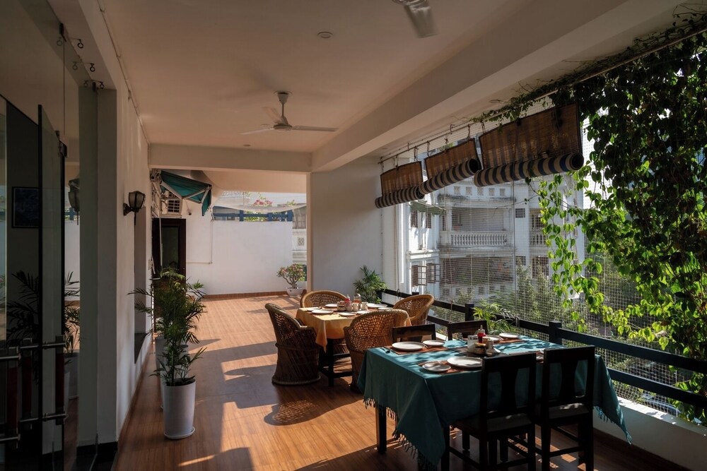 giri sadan home stay
