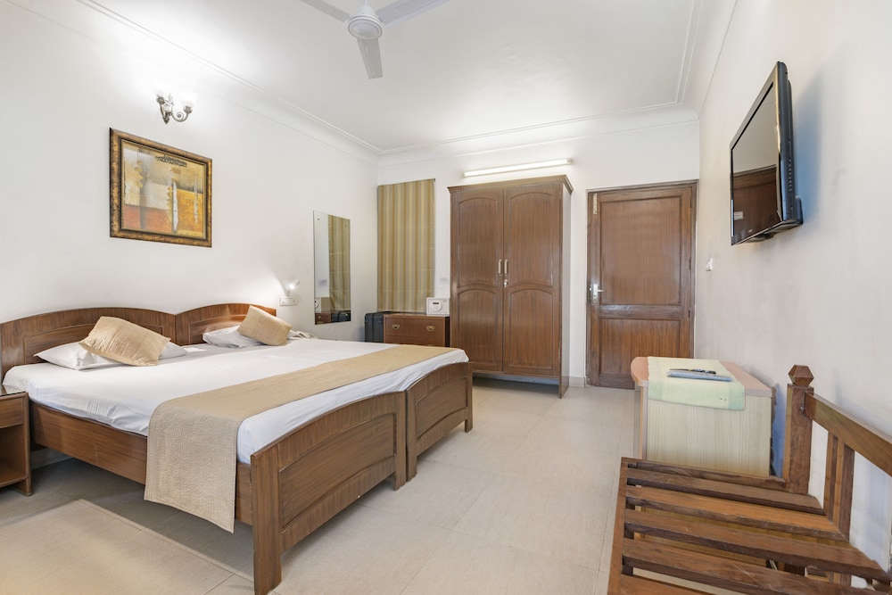 giri sadan home stay