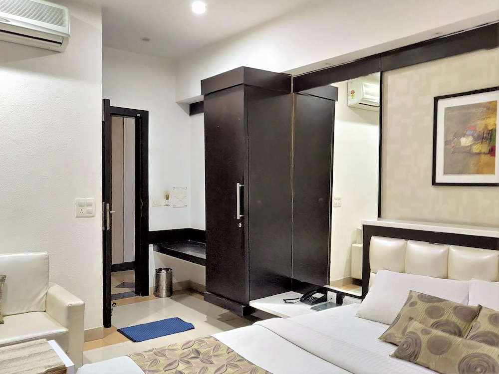 hotel rockland