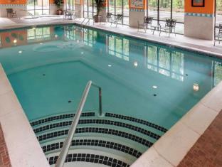 hampton inn springfield south enfield