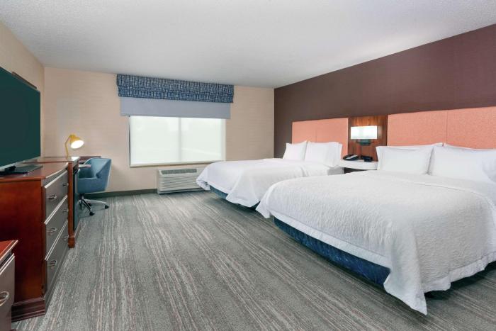 hampton inn springfield south enfield