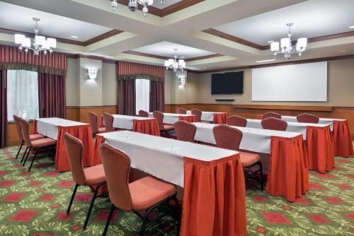hampton inn springfield south enfield