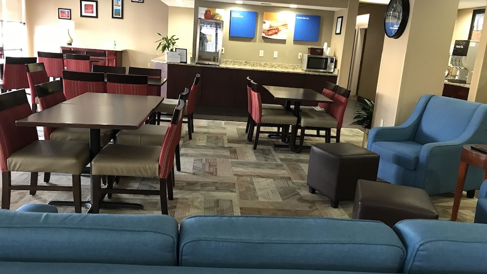 comfort inn erie near presque isle