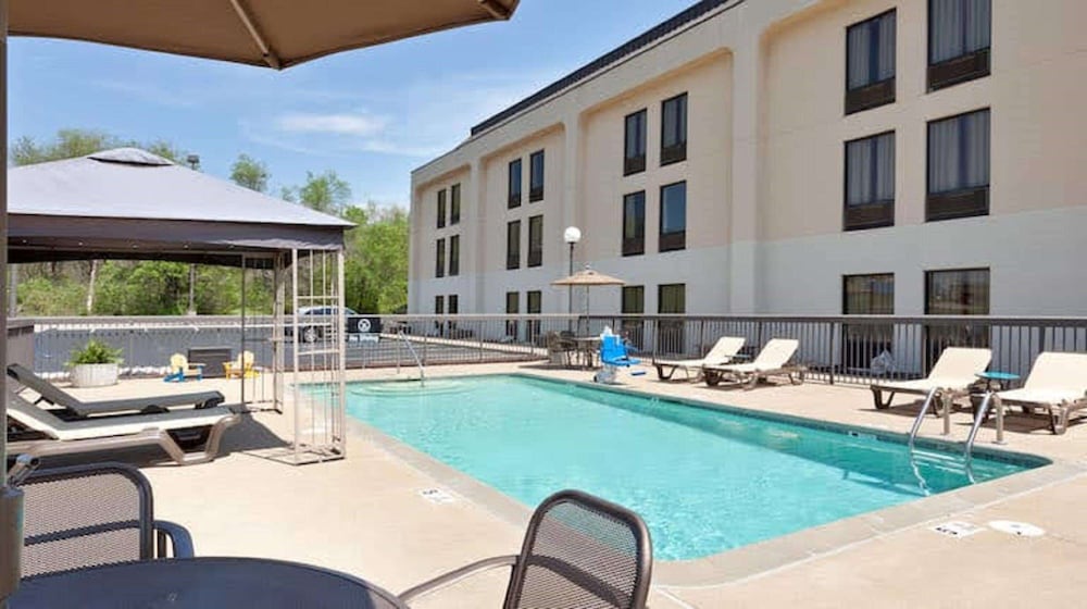 comfort inn erie near presque isle
