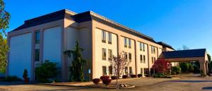 comfort inn erie near presque isle