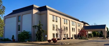 comfort inn erie near presque isle