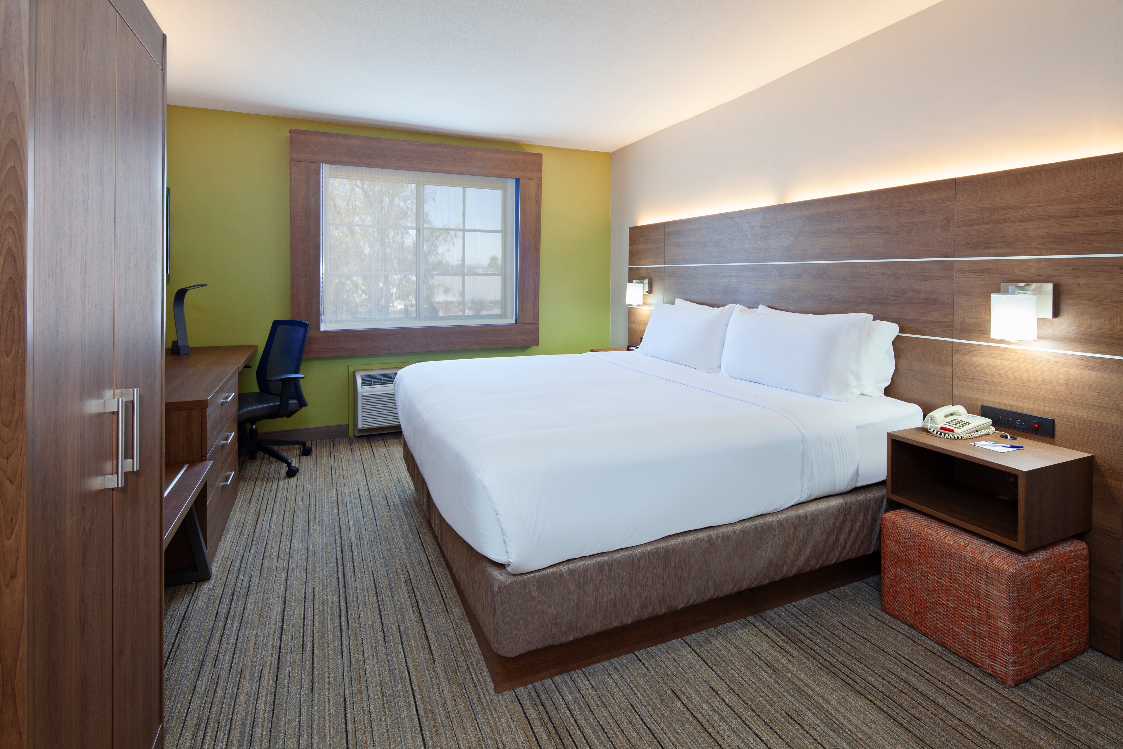 holiday inn express hotel and suites san diego escondido by ihg