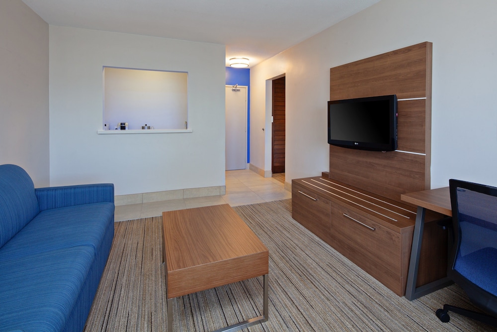 holiday inn express hotel and suites san diego escondido by ihg