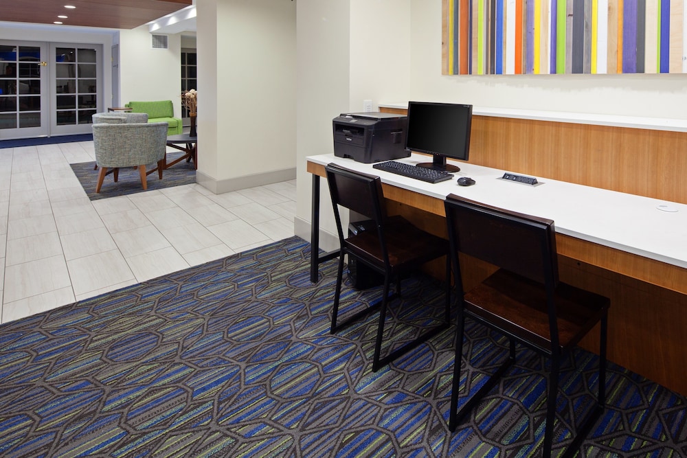 holiday inn express hotel and suites san diego escondido by ihg
