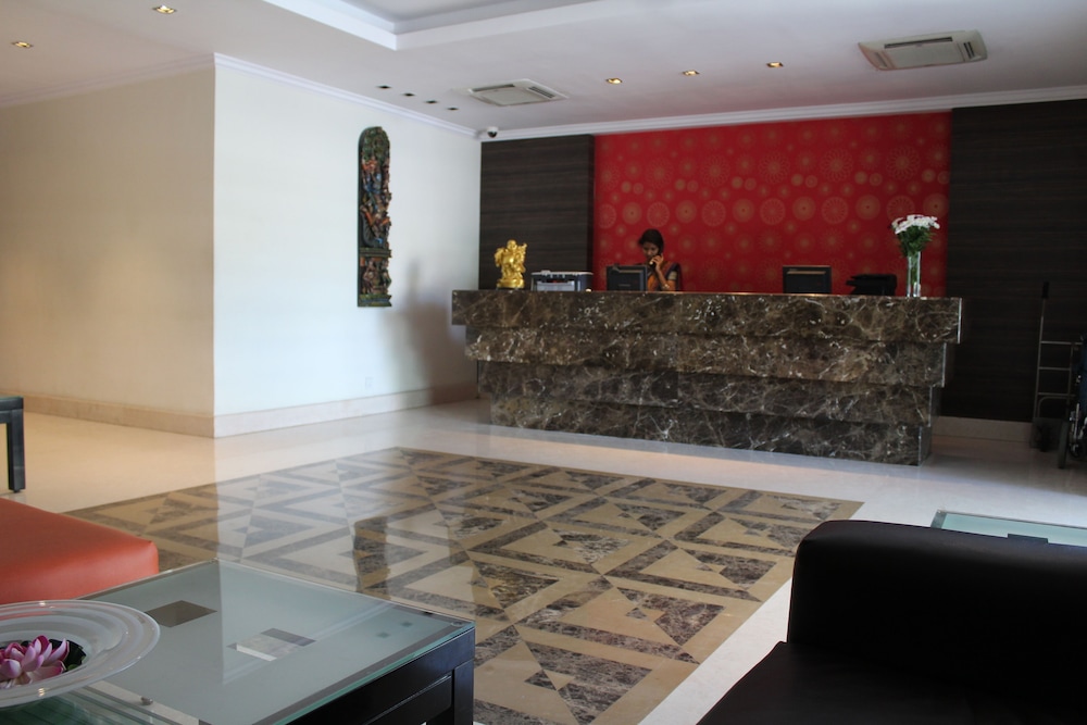 the lotus apartment hotel