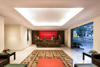 the lotus apartment hotel