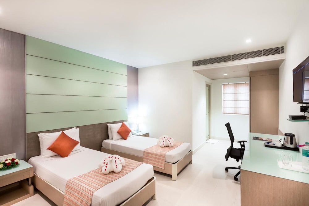 the lotus apartment hotel