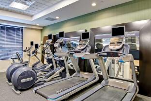 Hampton Inn & Suites By Hilton Saskatoon Airport,Saskatchewan>>Saskatoon,3 star
