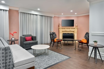 Hampton Inn & Suites Hartford/Farmington,Hartford>>Farmington,3 star