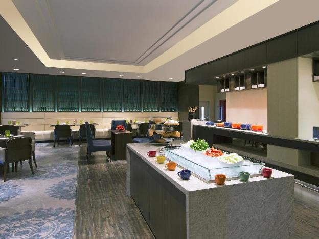 Sheraton Hyderabad Hotel,Gachibowli,5 star