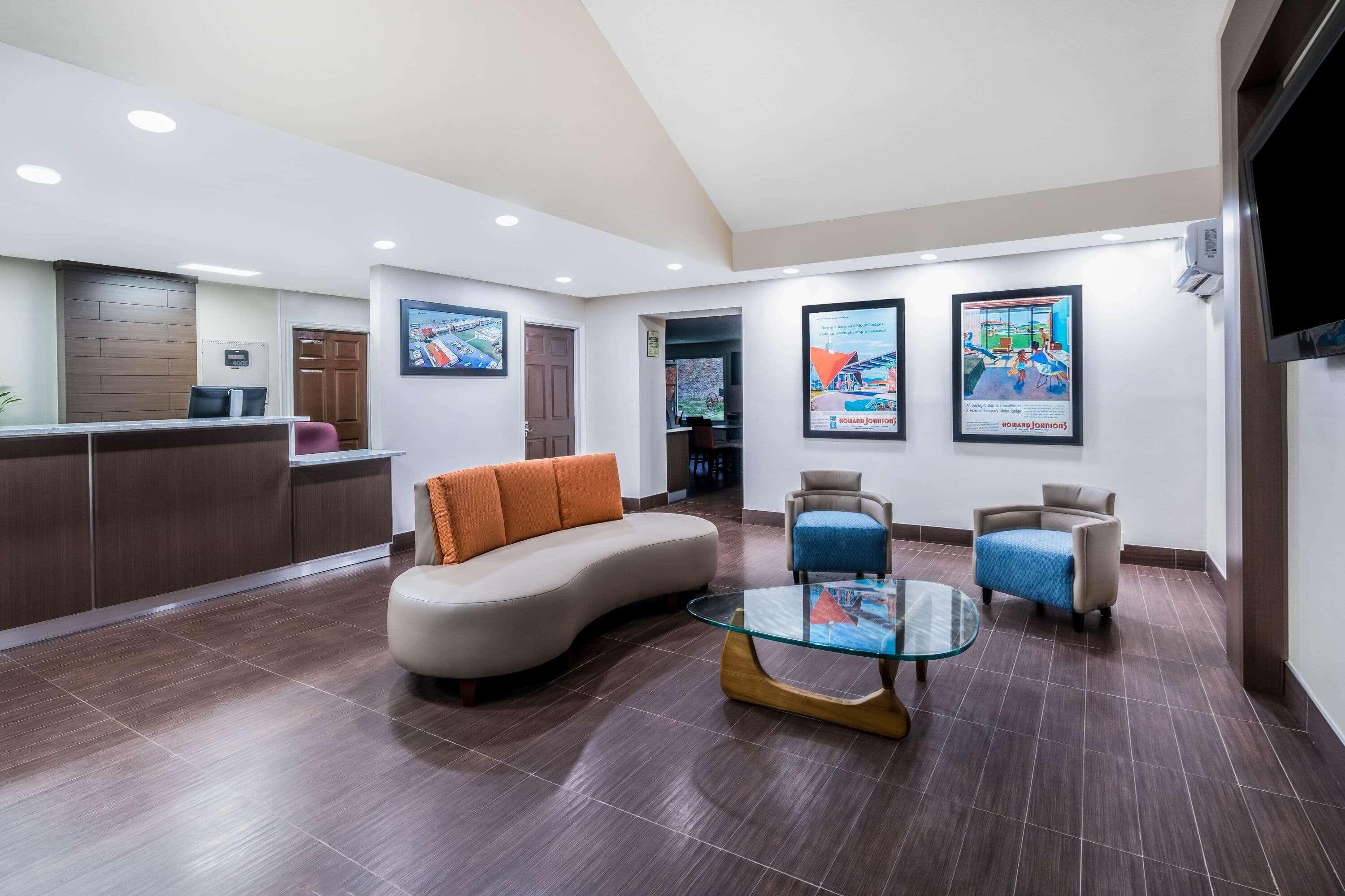 Howard Johnson By Wyndham Dalton,Georgia>>Dalton,2.5 star