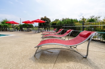 holiday inn murfreesboro by ihg
