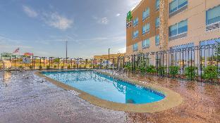 holiday inn express and suites tulsa midtown by ihg