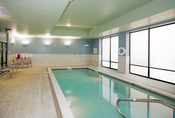Holiday Inn Express & Suites Pittsburgh North Shore By Ihg,Pennsylvania>>Pittsburgh,3 star