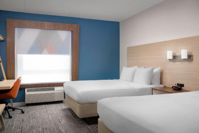 holiday inn express and suites pittsburgh north shore by ihg