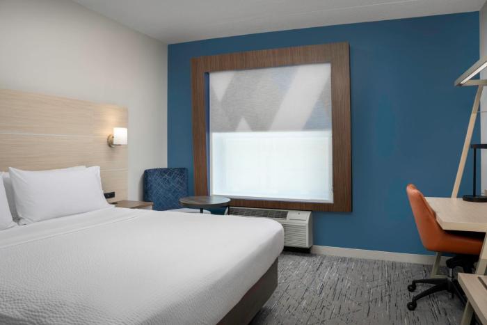 holiday inn express and suites pittsburgh north shore by ihg