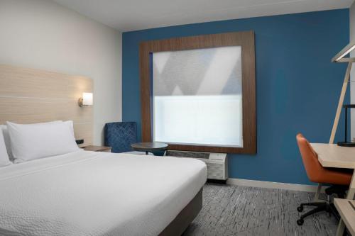 holiday inn express and suites pittsburgh north shore by ihg