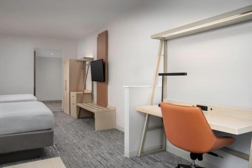 holiday inn express and suites pittsburgh north shore by ihg