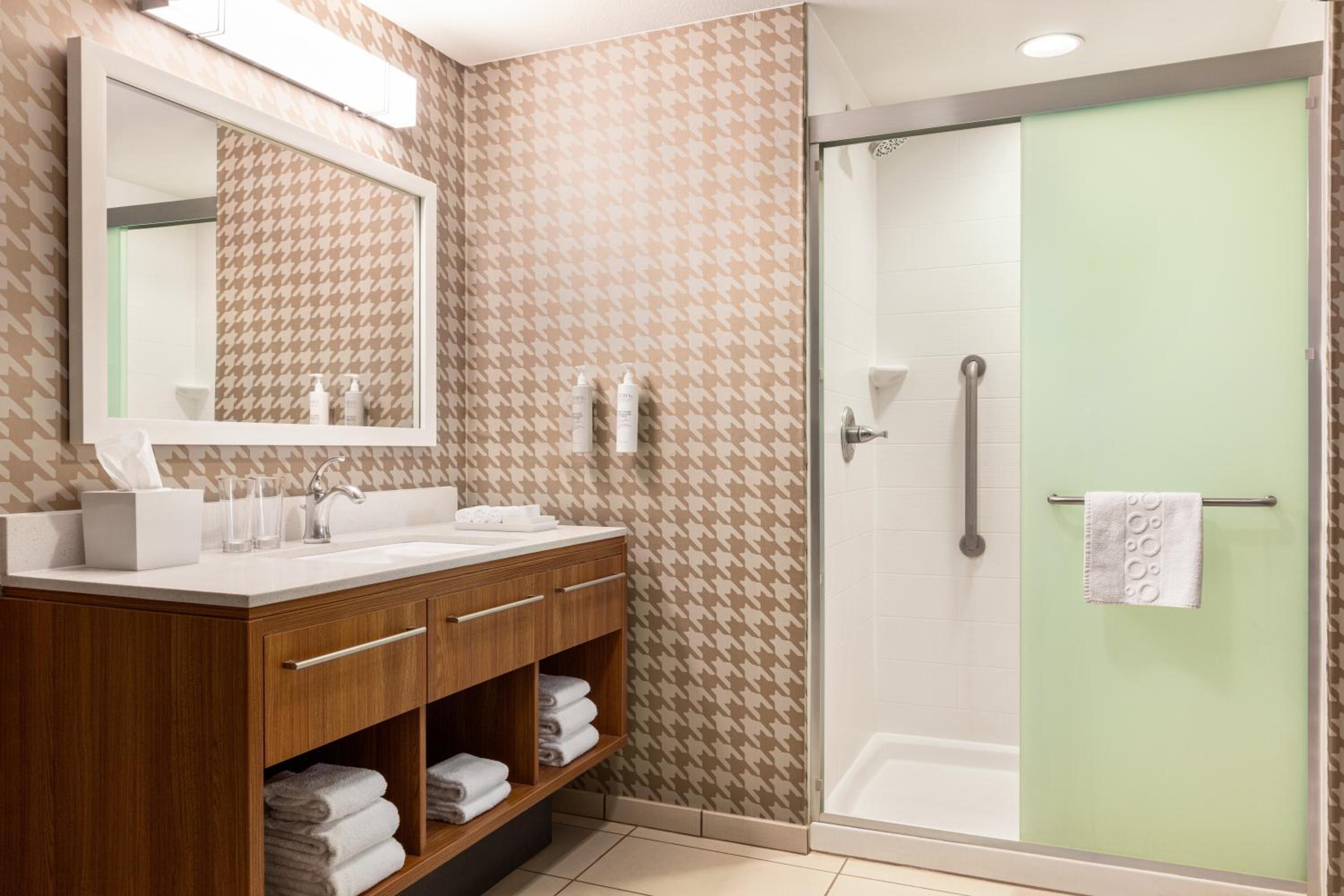 home2 suites by hilton lubbock