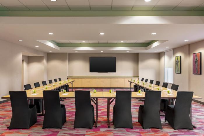 home2 suites by hilton lubbock