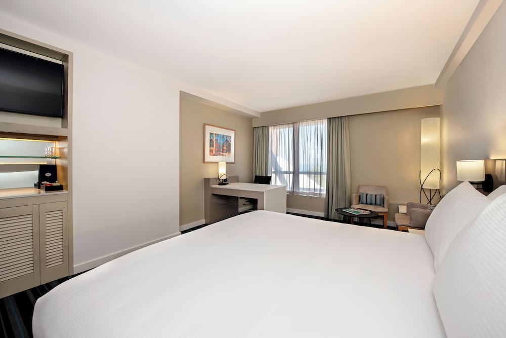 doubletree by hilton darwin esplanade