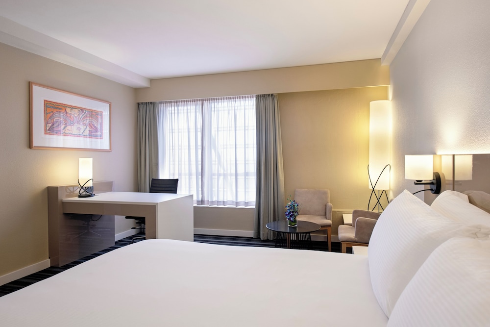 doubletree by hilton darwin esplanade