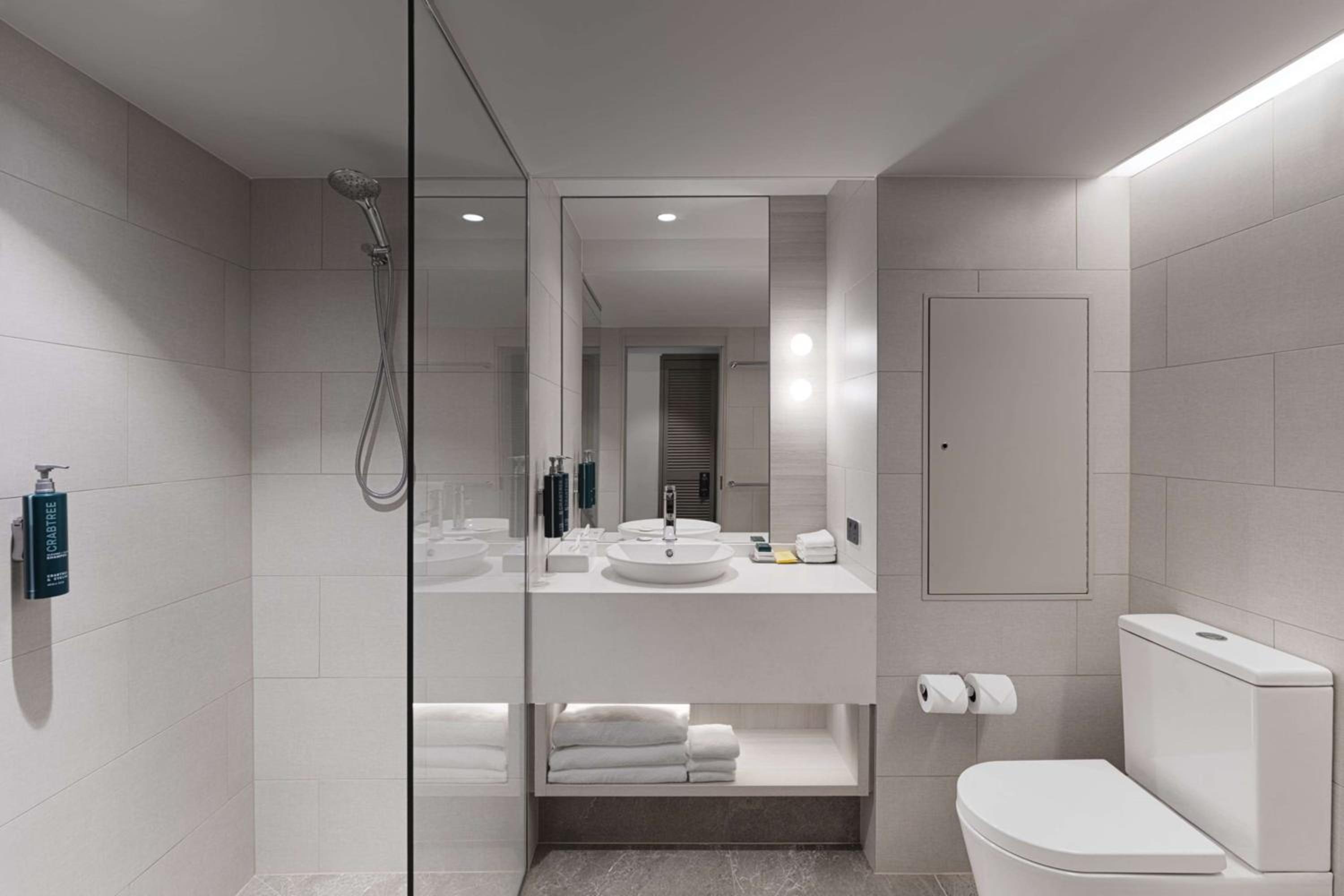 doubletree by hilton darwin esplanade