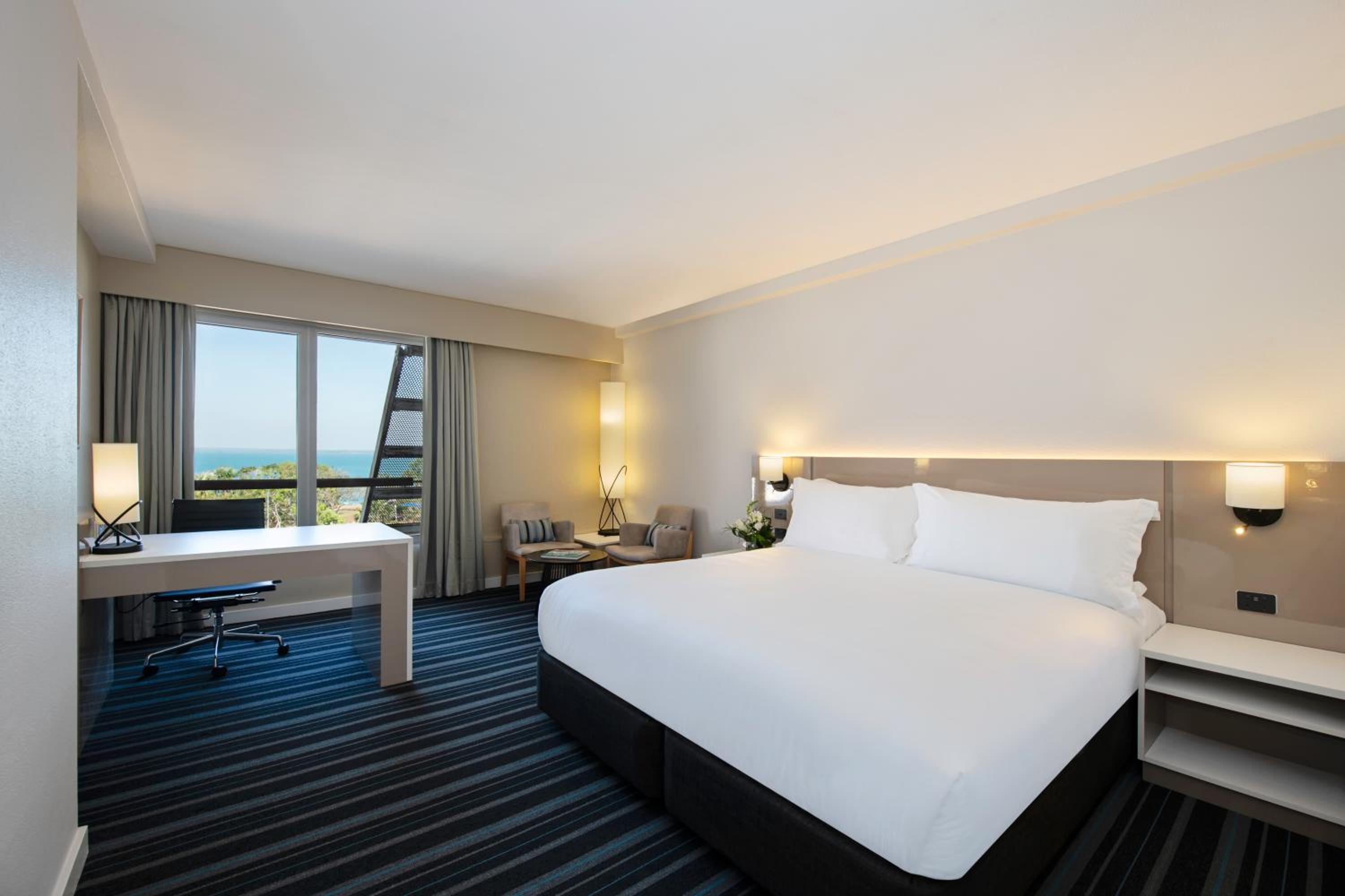 doubletree by hilton darwin esplanade