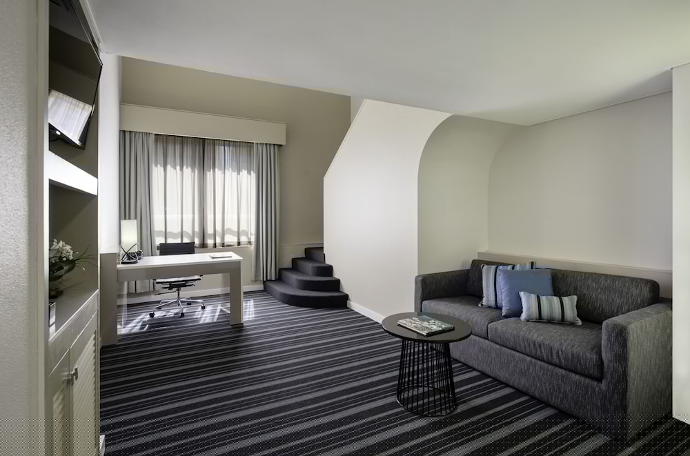 doubletree by hilton darwin esplanade