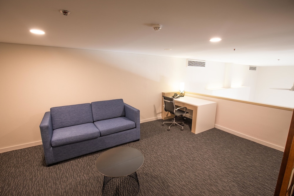 doubletree by hilton darwin esplanade