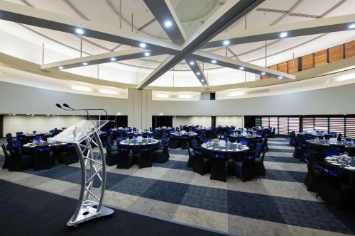 doubletree by hilton darwin esplanade