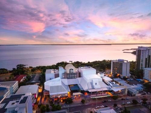 doubletree by hilton darwin esplanade