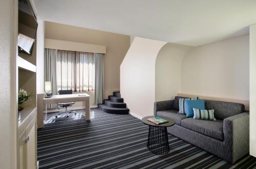 doubletree by hilton darwin esplanade