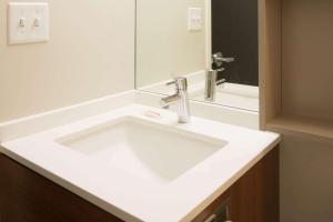 microtel inn and suites by wyndham philadelphia airport ridley