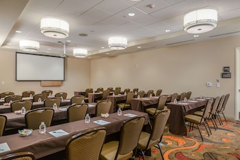homewood suites by hilton anaheim resort convention center